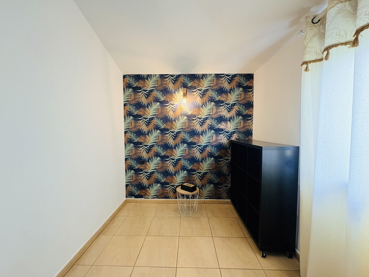 LA POSSESSION (BAS DE BOEUF MORT) - LOCATION APPARTEMENT T3 AVEC JARDIN