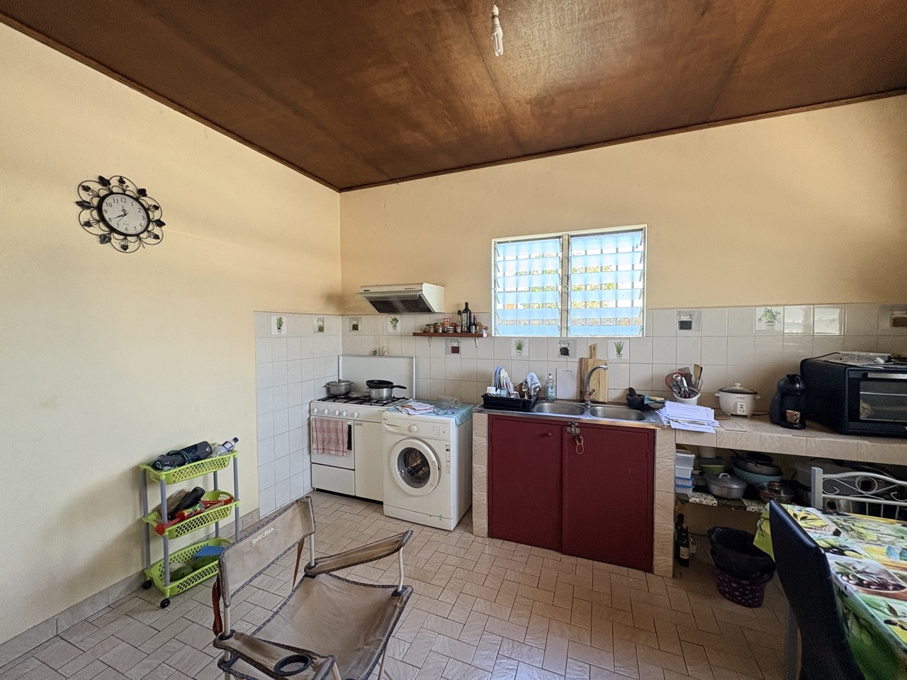 LE PORT CENTRE (LA REUNION) - RARE SUR SECTEUR MAISON T4 + STUDIO