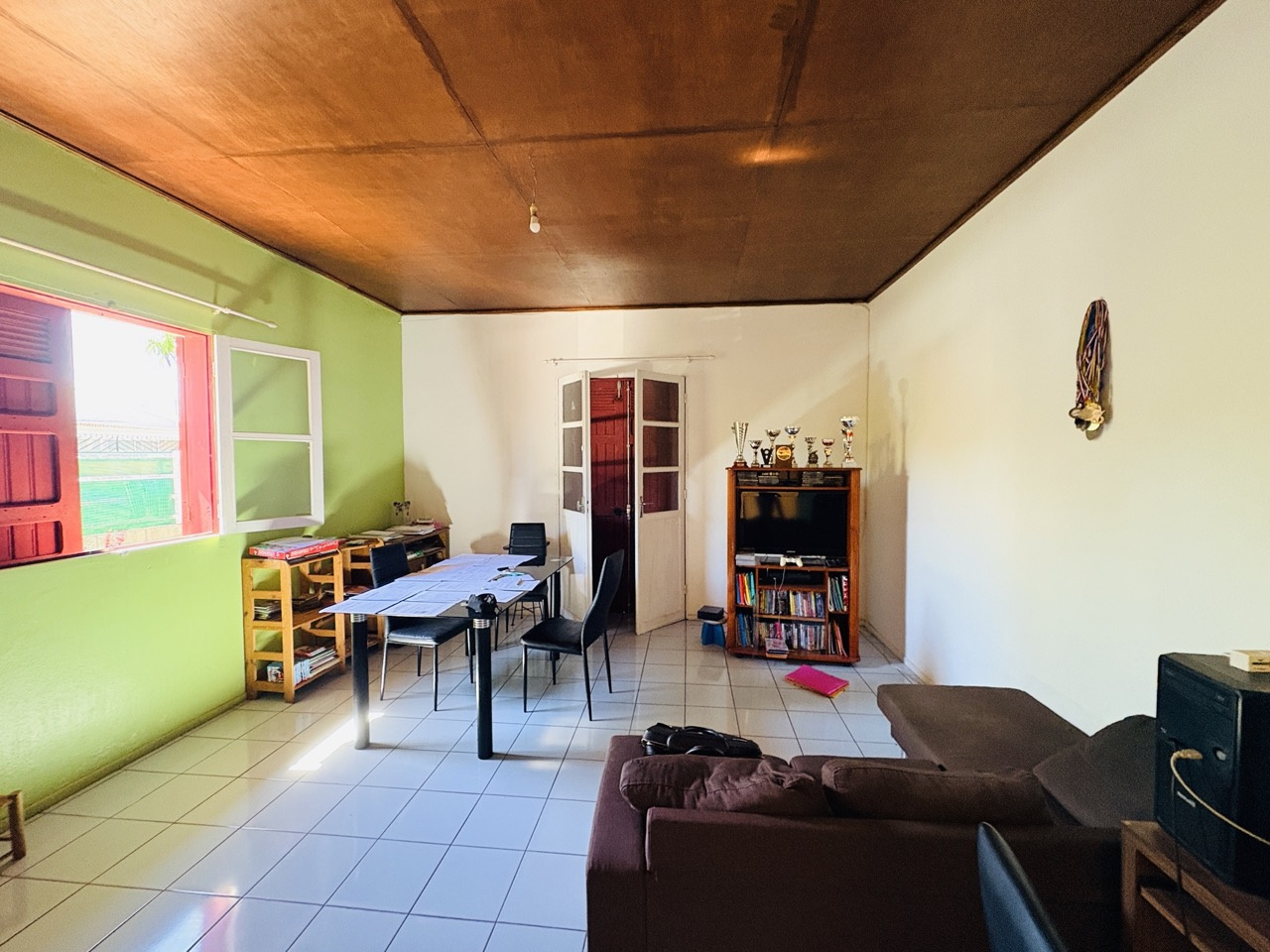 LE PORT CENTRE (LA REUNION) - RARE SUR SECTEUR MAISON T4 + STUDIO