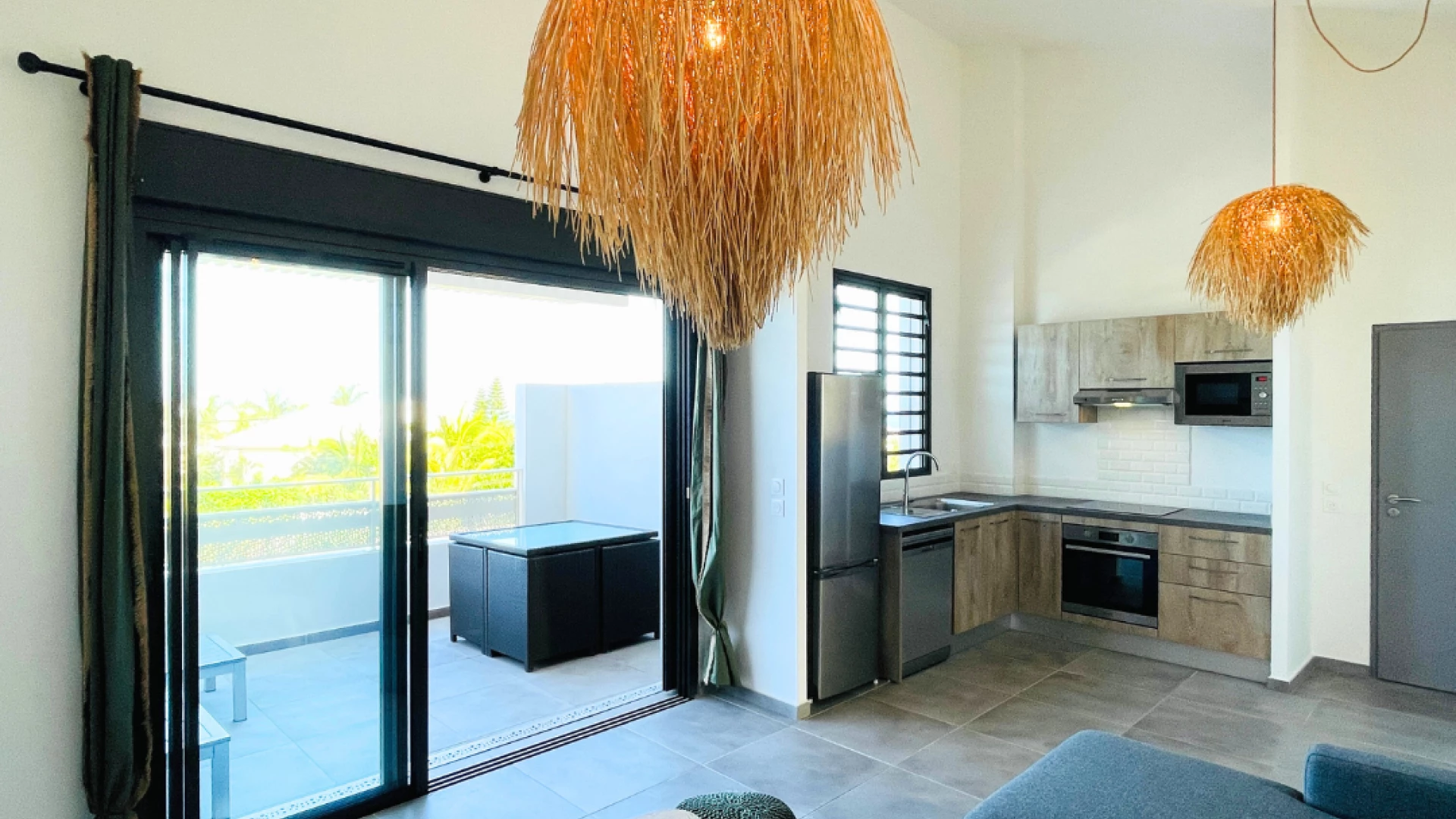 Appartement T2 neuf pour investir à La Saline Les Bains avec vue mer et garage