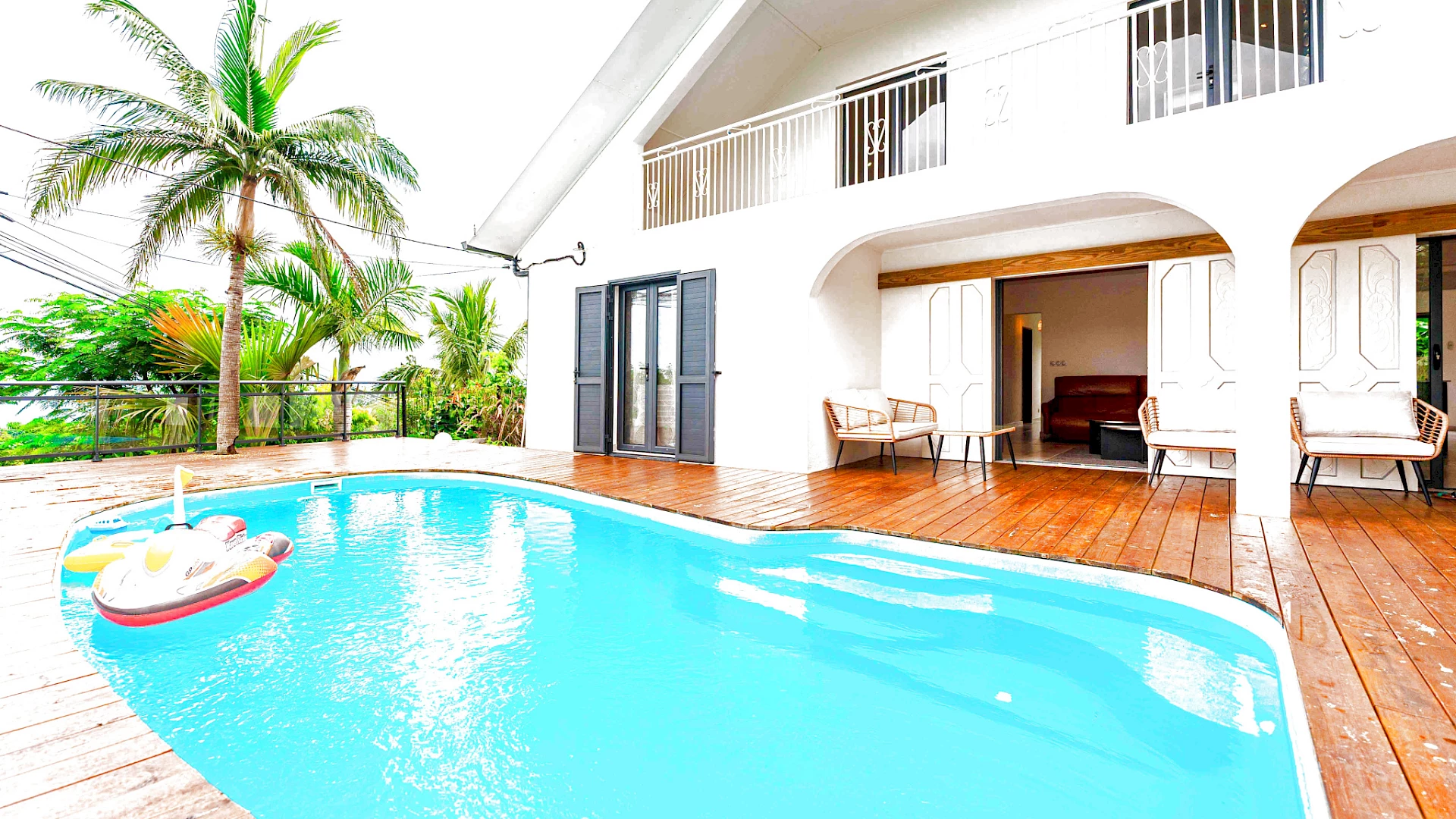 MAGNIFIQUE VILLA RENOVEE