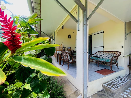 maison semi-individuelle T4 75m2 - 200m2 de terrain LA GRANDE MONTÉE