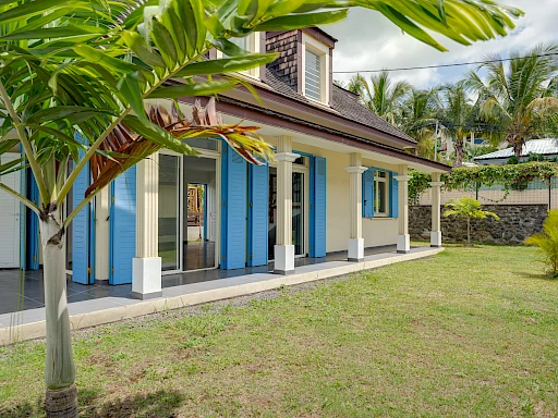 NOUVEAUTE VILLA T5 AVEC PISCINE (SAINT PAUL)