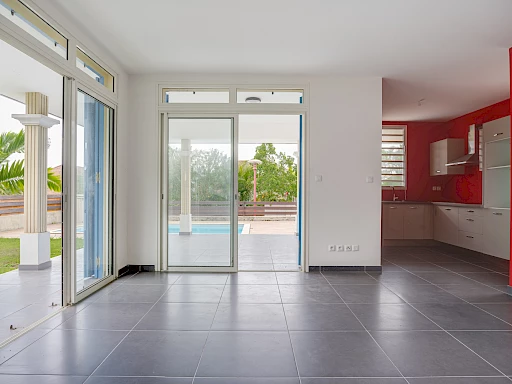 NOUVEAUTE VILLA T5 AVEC PISCINE (SAINT PAUL)