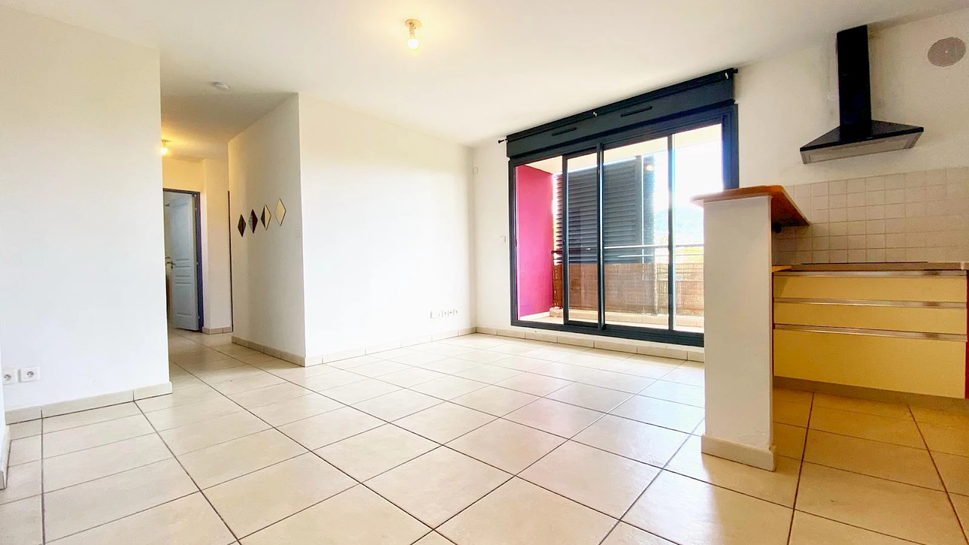 Appartement T3 - Vue mer et montagne - Libre