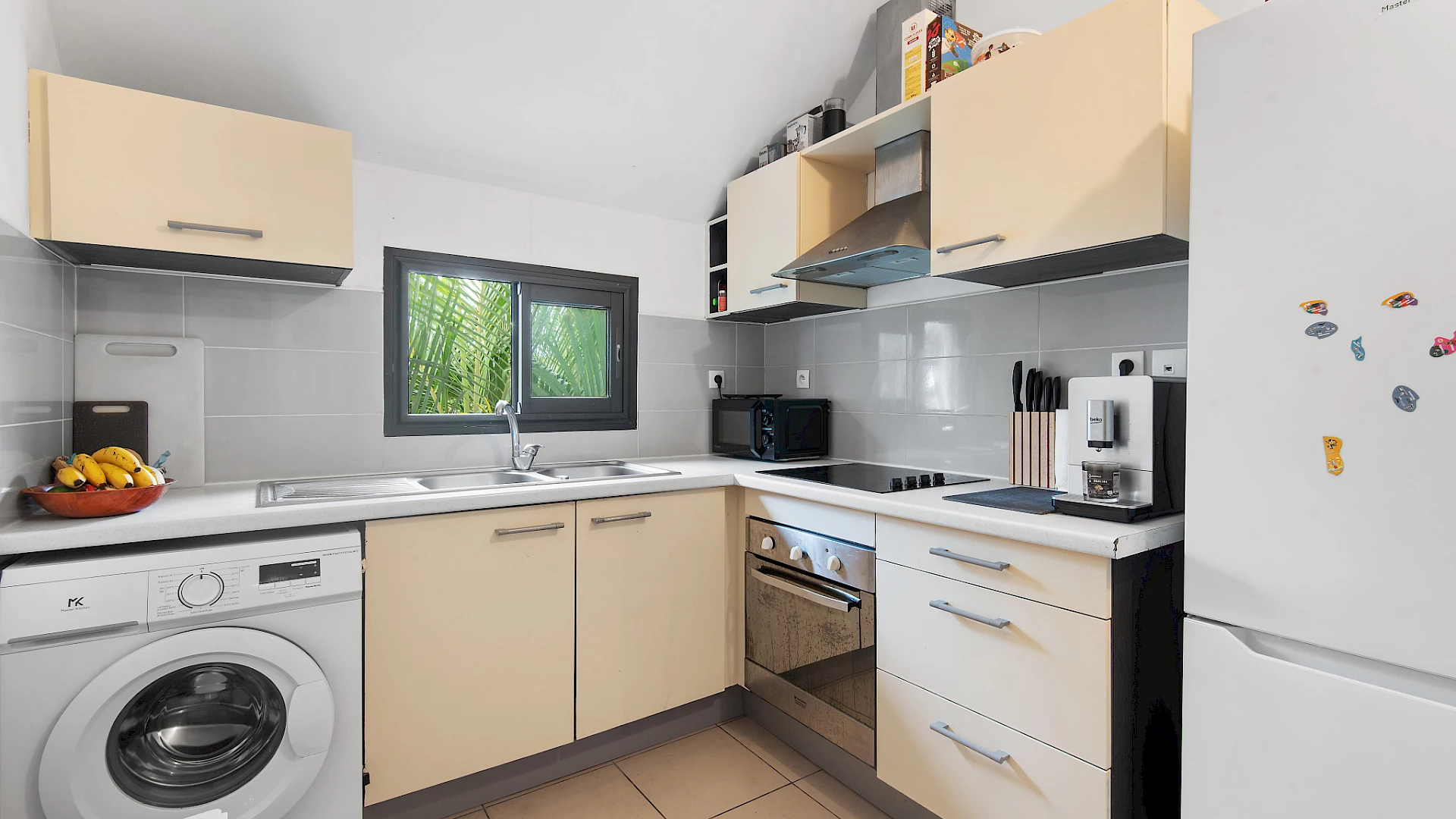 EXCLUSIF T3/4 EN DUPLEX AUX AVIRONS PROCHE DU LYCEE