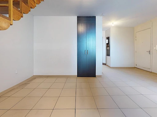 EXCLUSIF T3/4 EN DUPLEX AUX AVIRONS PROCHE DU LYCEE