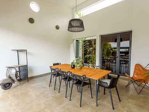 A LA POSSESSION VILLA T6 DE 144 m2 SECTEUR CHEMIN DES LATANIERS