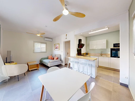 SAINT DENIS CENTRE VILLE - VILLA T3 65m2
