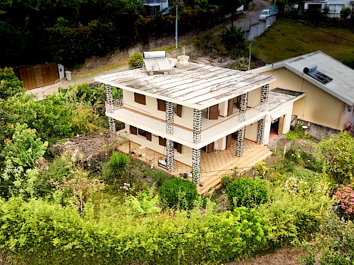 Maison T4/5 - 520m2 de terrain - LA MONTAGNE