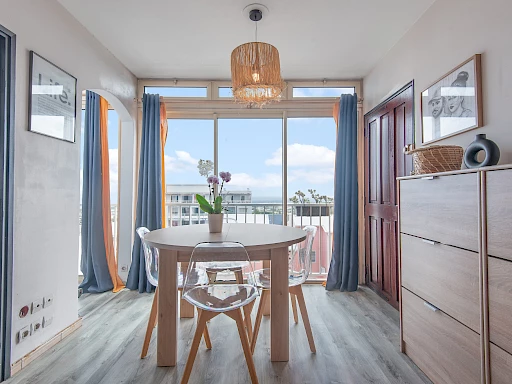 Appartement T4 duplex VUE MER - ST DENIS (Moufia)