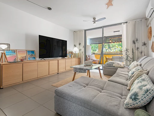 APPARTEMENT STANDING T4 - SAINT PAUL (FRONT DE MER)