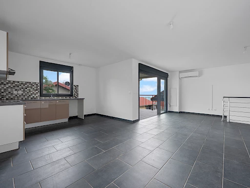 LA POSSESSION (RAVINE A MALHEUR) - VILLA T4 114m2 VUE MER