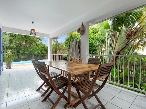 LA PLAINE SAINT PAUL - VILLA T5 124m2 AVEC PISCINE