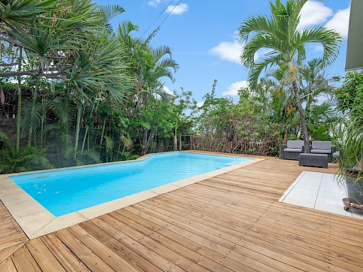 LA PLAINE SAINT PAUL - VILLA T5 124m2 AVEC PISCINE
