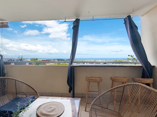 NOUVEAUTE A SAISIR APPARTEMENT DE 85 m2 SECTEUR MOULIN JOLI A LA POSSESSION