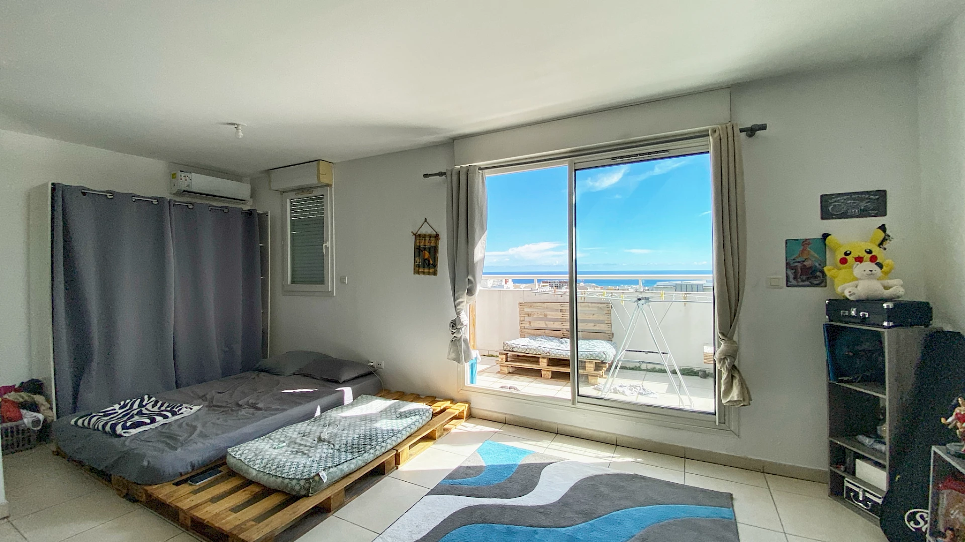 STE CLOTILDE - GRAND STUDIO 31m2 avec vue mer et varangue