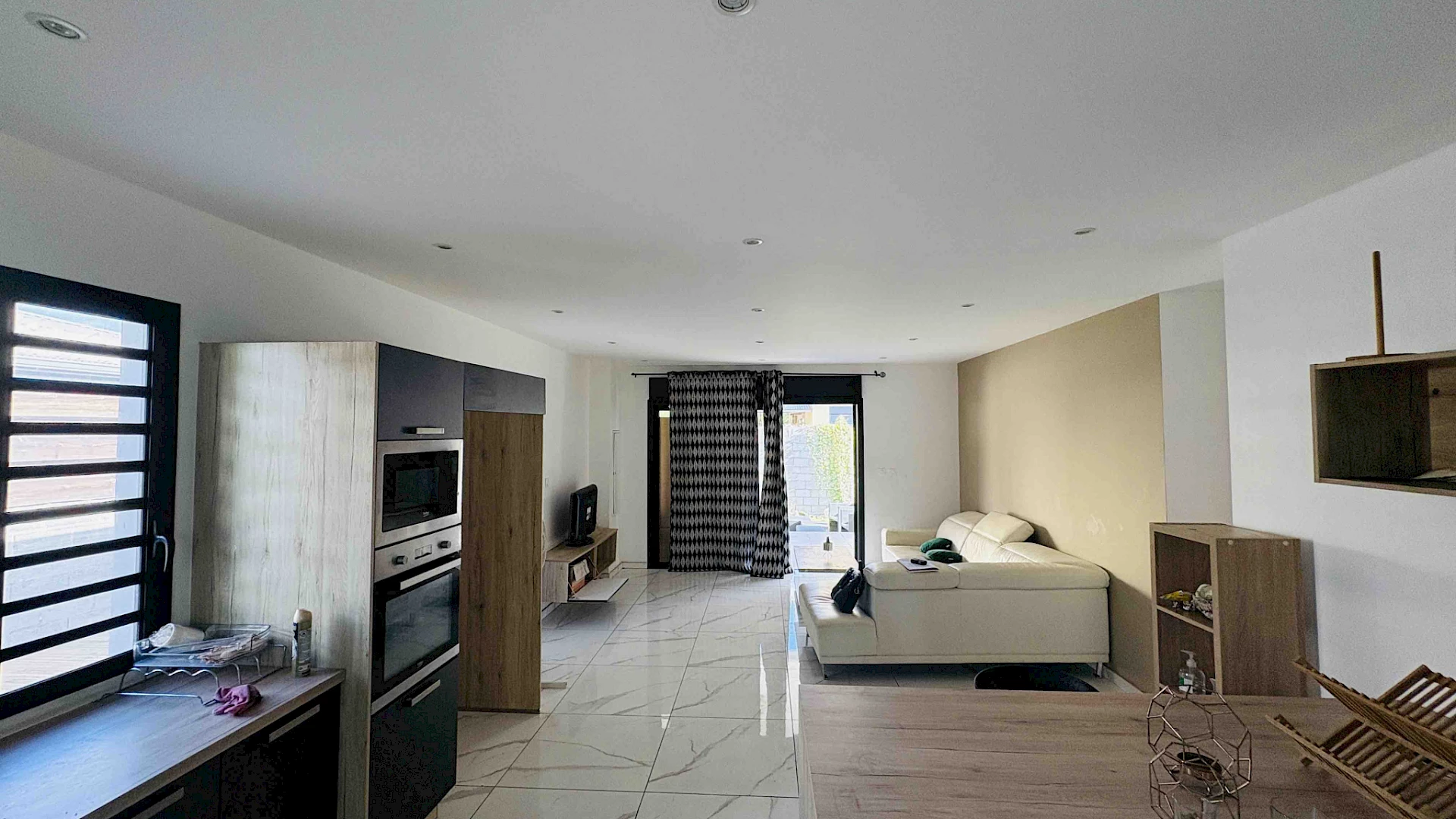 MAISON RECENTE T4 LE PORT (RIVIERE DES GALETS)