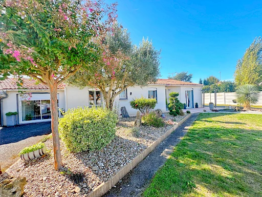 SÉRIGNÉ (VENDÉE) - Maison T5 individuelle 135m2