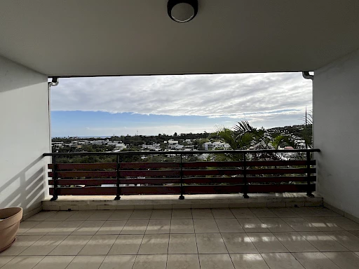 SAINT-DENIS (DOMENJOD) - APPARTEMENT T2 LOUÉ - VUE MER