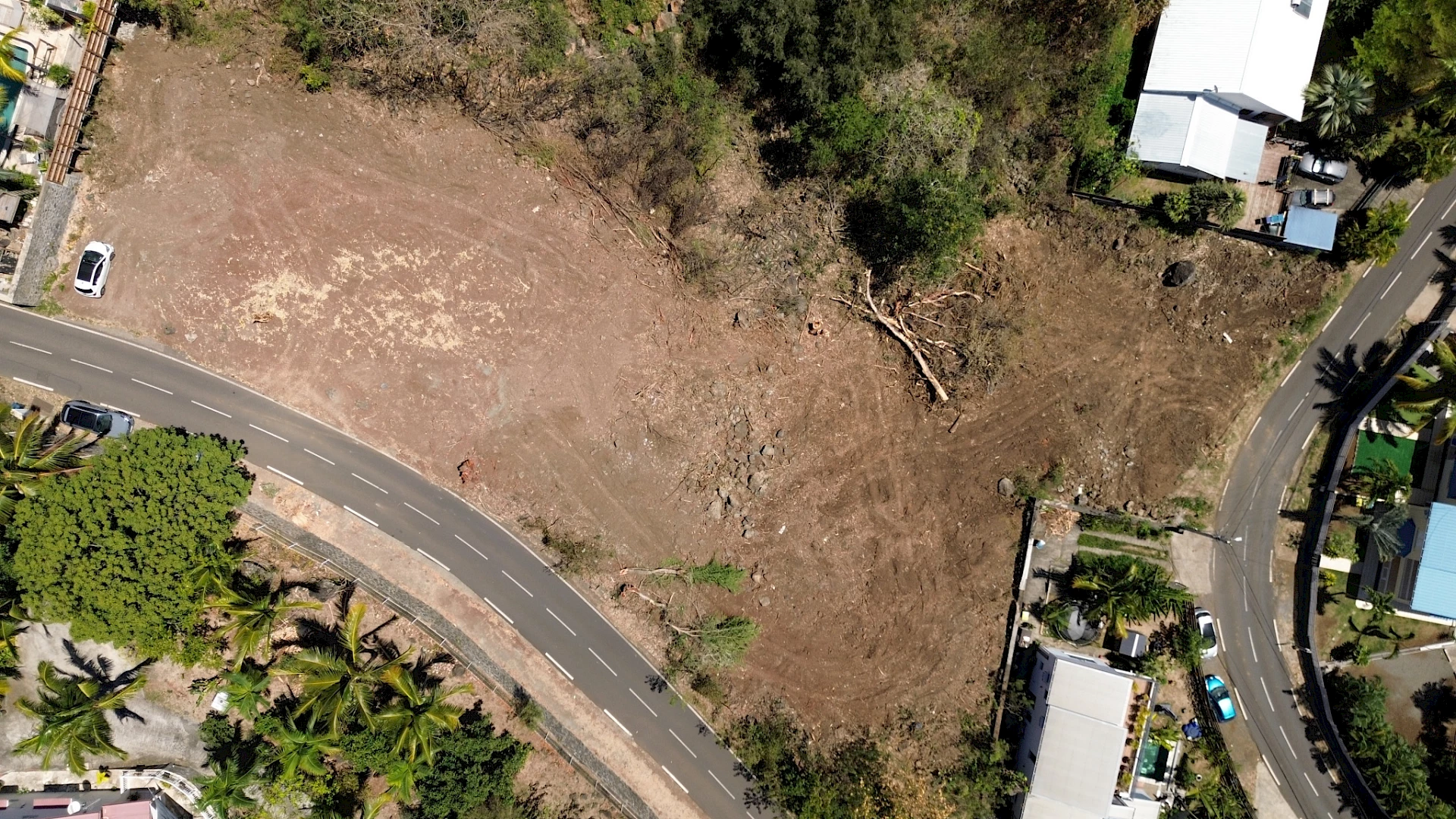 EXCLUSIVITE A LA POSSESSION (BOEUF MORT) -  5 PARCELLES DE TERRAIN À BÂTIR AVEC VUE MER