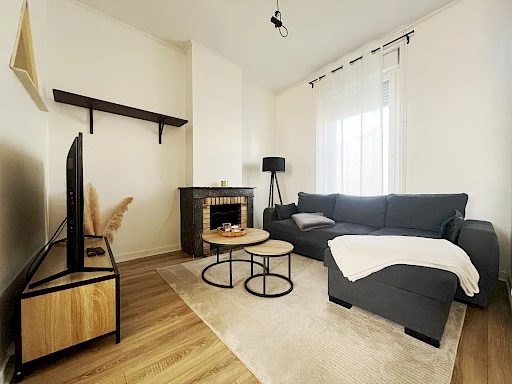 NIORT (CENTRE VILLE) - MAISON T3 AVEC JARDIN