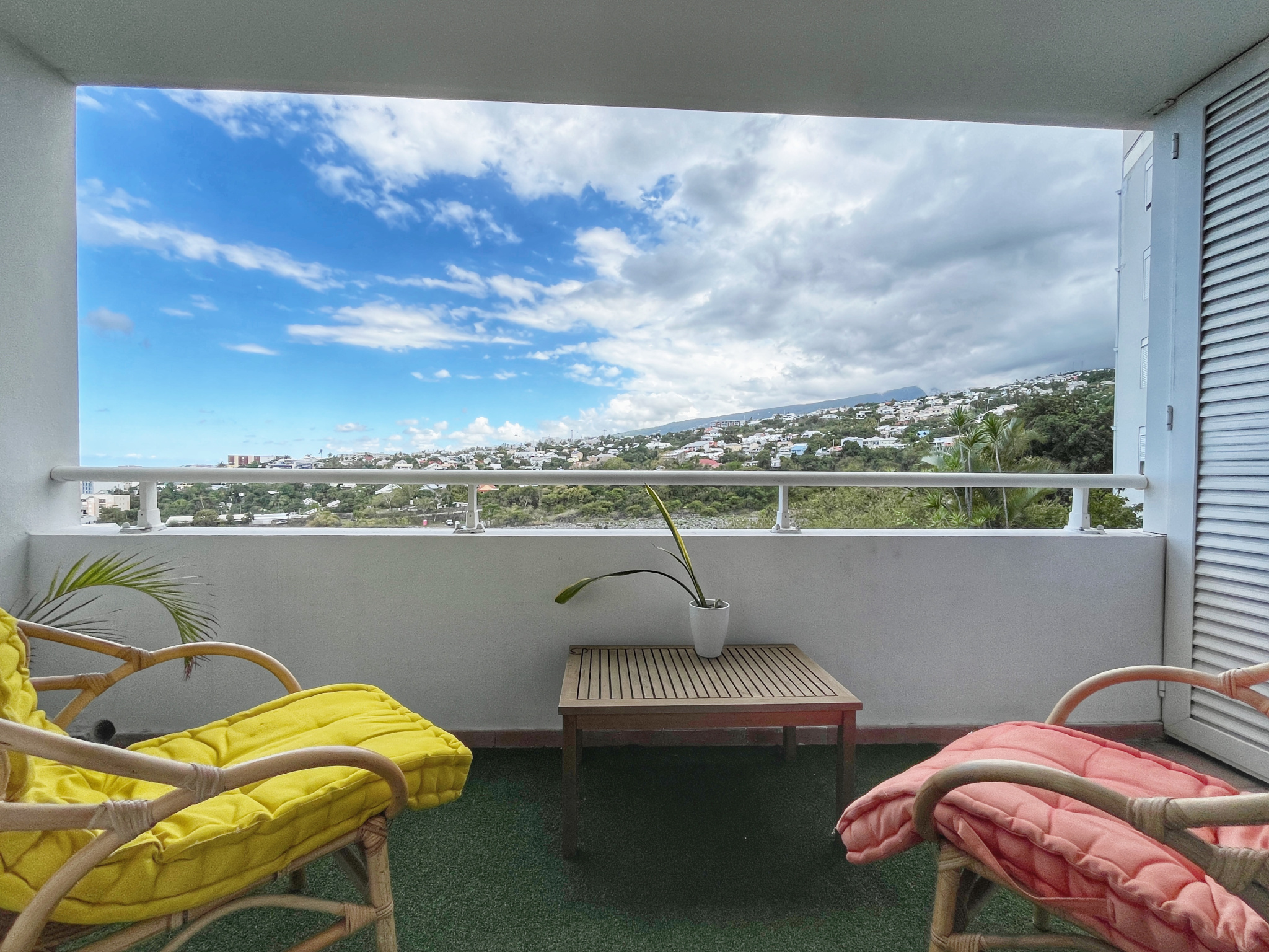 ST DENIS (MONTGAILLARD) - APPARTEMENT T2 VUE MER LOUÉ NU 650€CC/mois