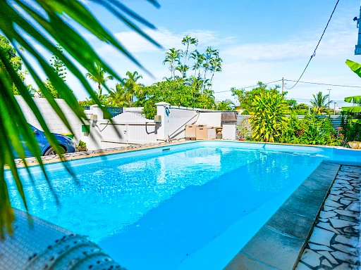 EXCLUSIVITE MAISON T5 AVEC PISCINE A LA POSSESSION (Camp magloire)