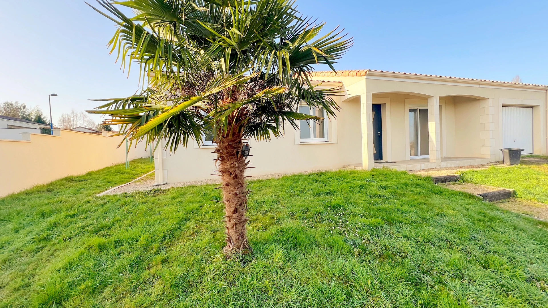 BESSINES - MAISON F4 PLAIN-PIED