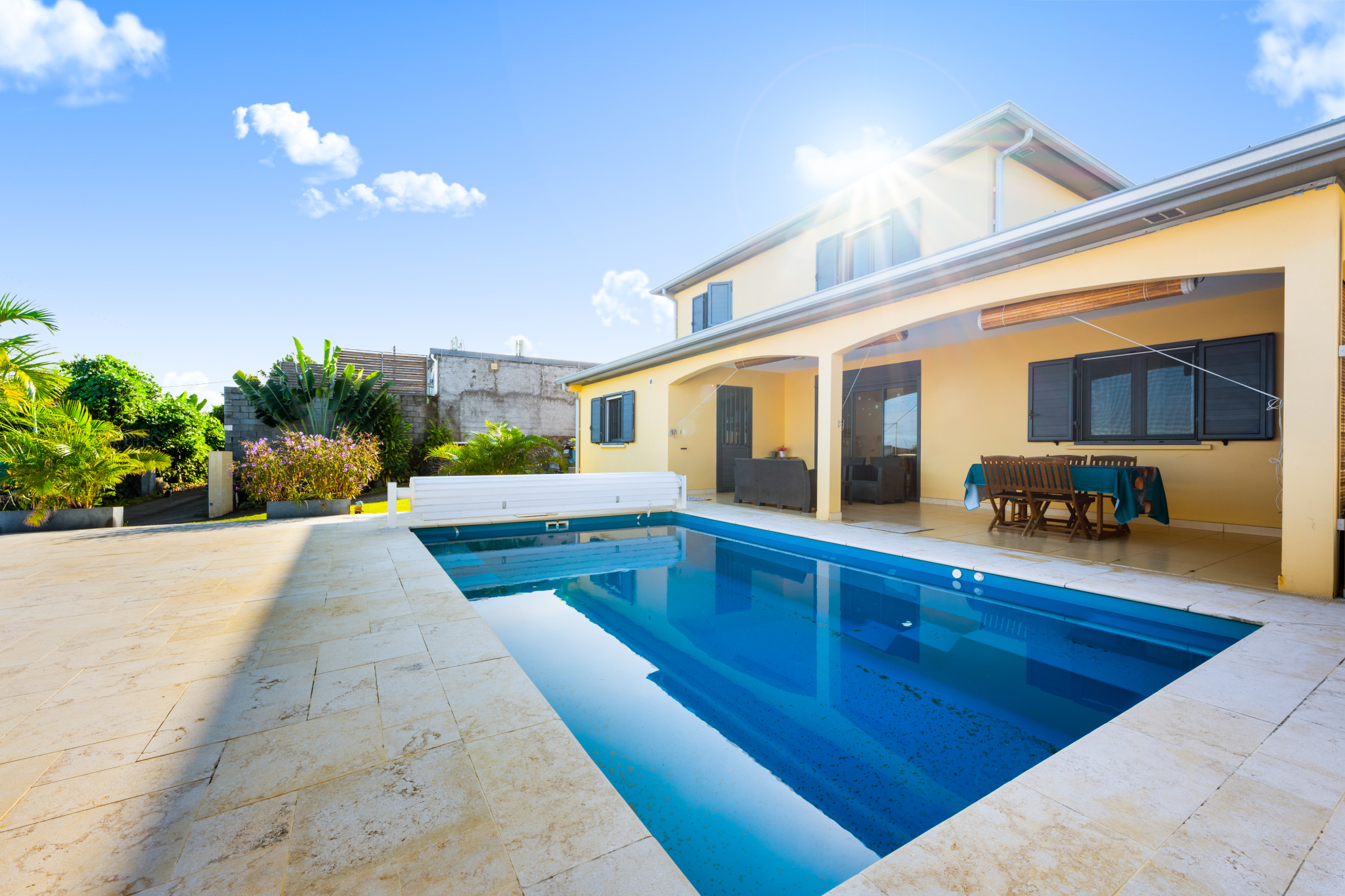 EXCLUSIVITE VILLA T5 AVEC PISCINE LA POSSESSION - 1