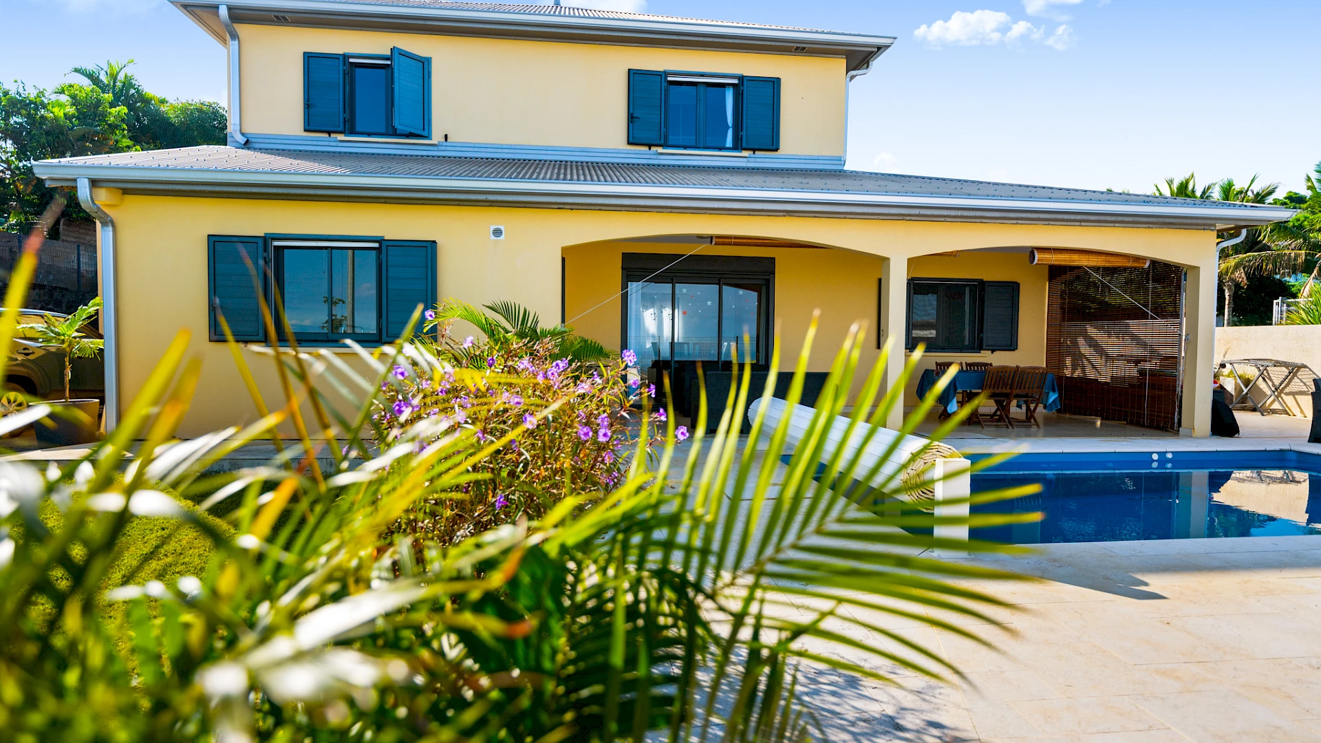 EXCLUSIVITE VILLA T5 AVEC PISCINE LA POSSESSION