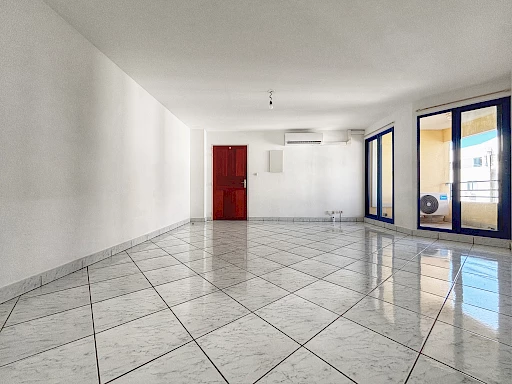 SAINT DENIS - APPARTEMENT T2 LIBRE (Résidence ARCADINE)