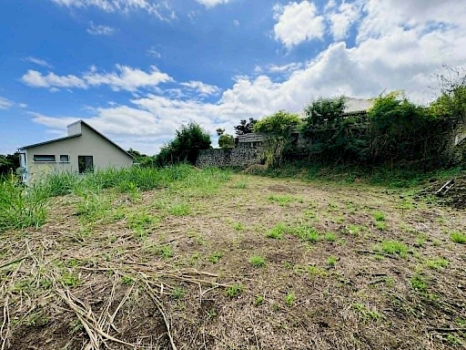 BOIS DE NEFLES SAINT PAUL - GRAND TERRAIN DE 1 050 m2