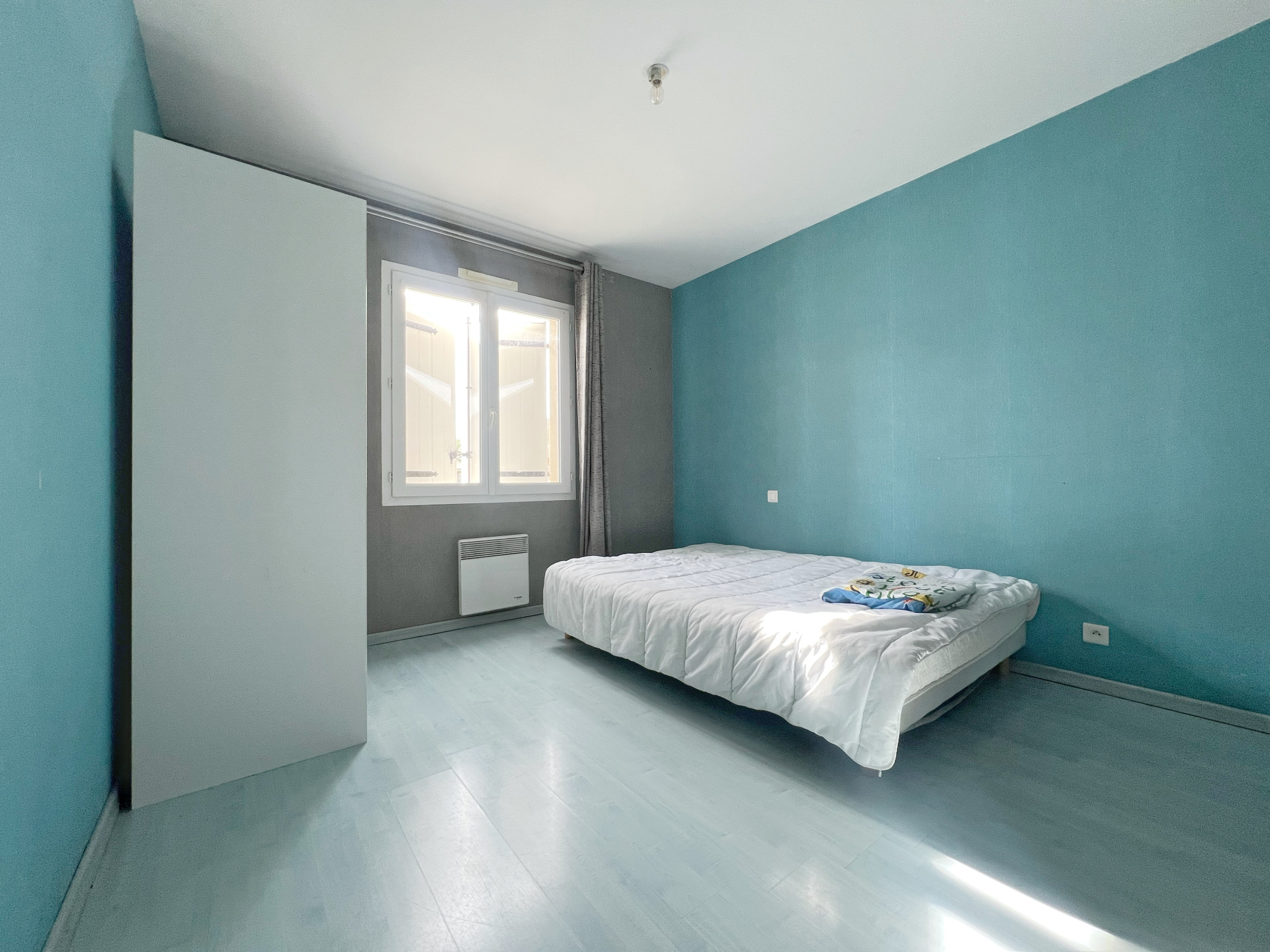 FAYE SUR ARDIN - MAISON F4 PLAIN-PIED