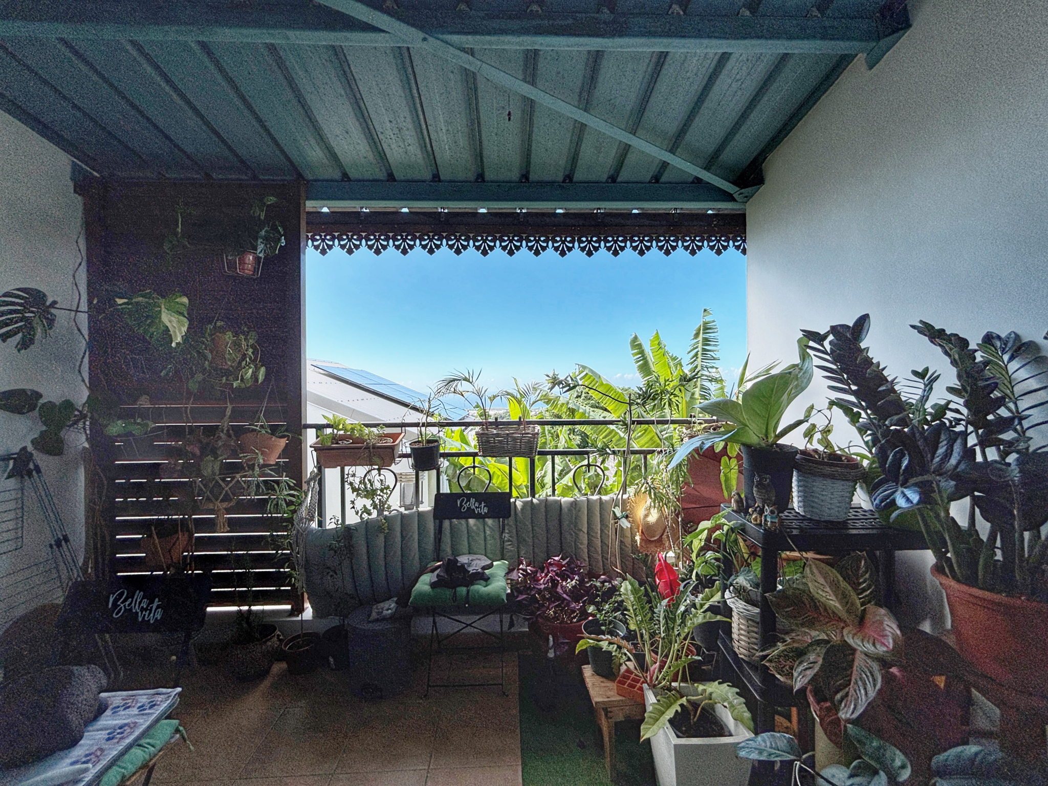 SAINT DENIS (LA BRETAGNE) - APPARTEMENT T2 DUPLEX LOUÉ AVEC PISCINE
