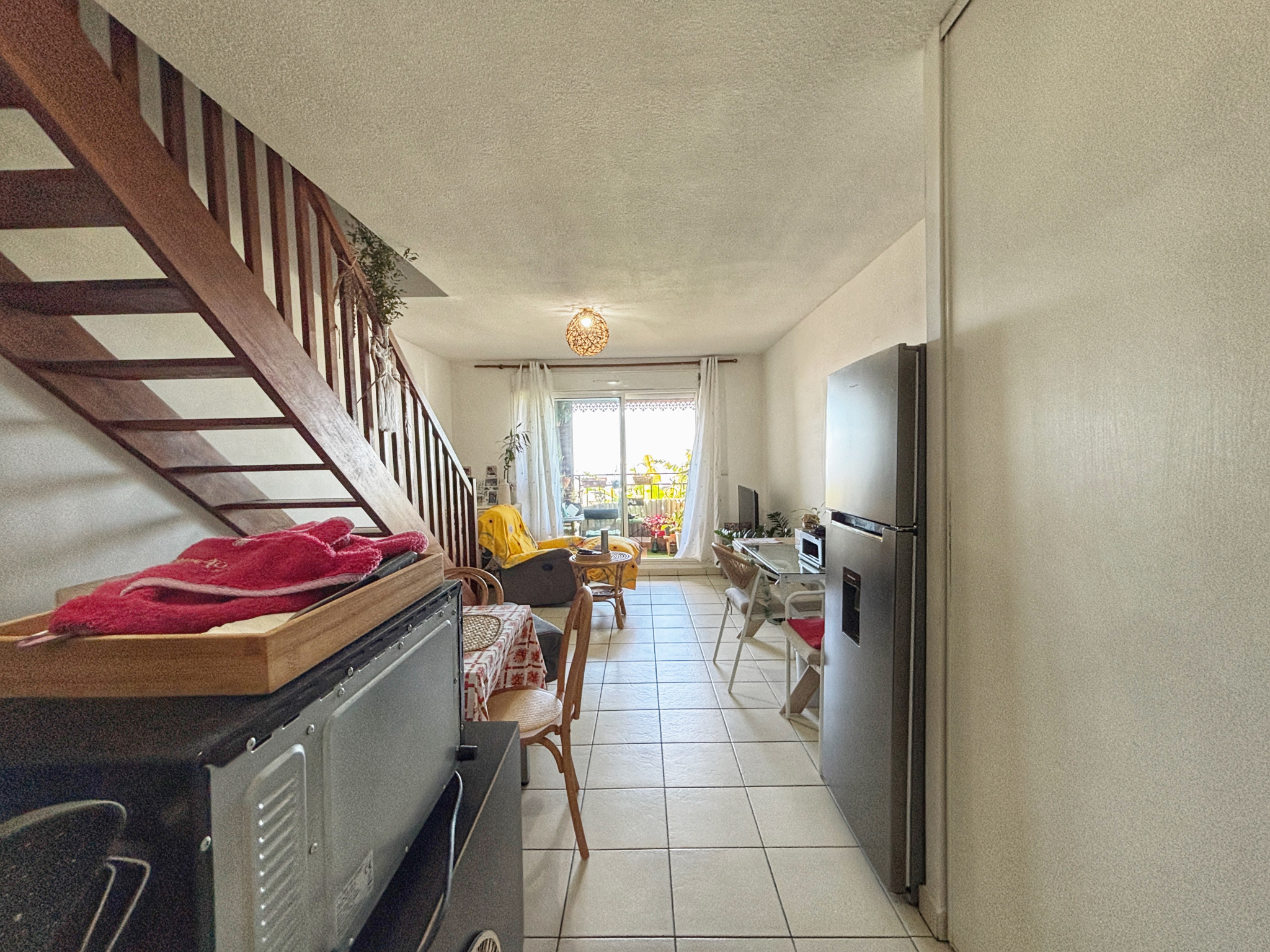 SAINT DENIS (LA BRETAGNE) - APPARTEMENT T2 DUPLEX LOUÉ AVEC PISCINE