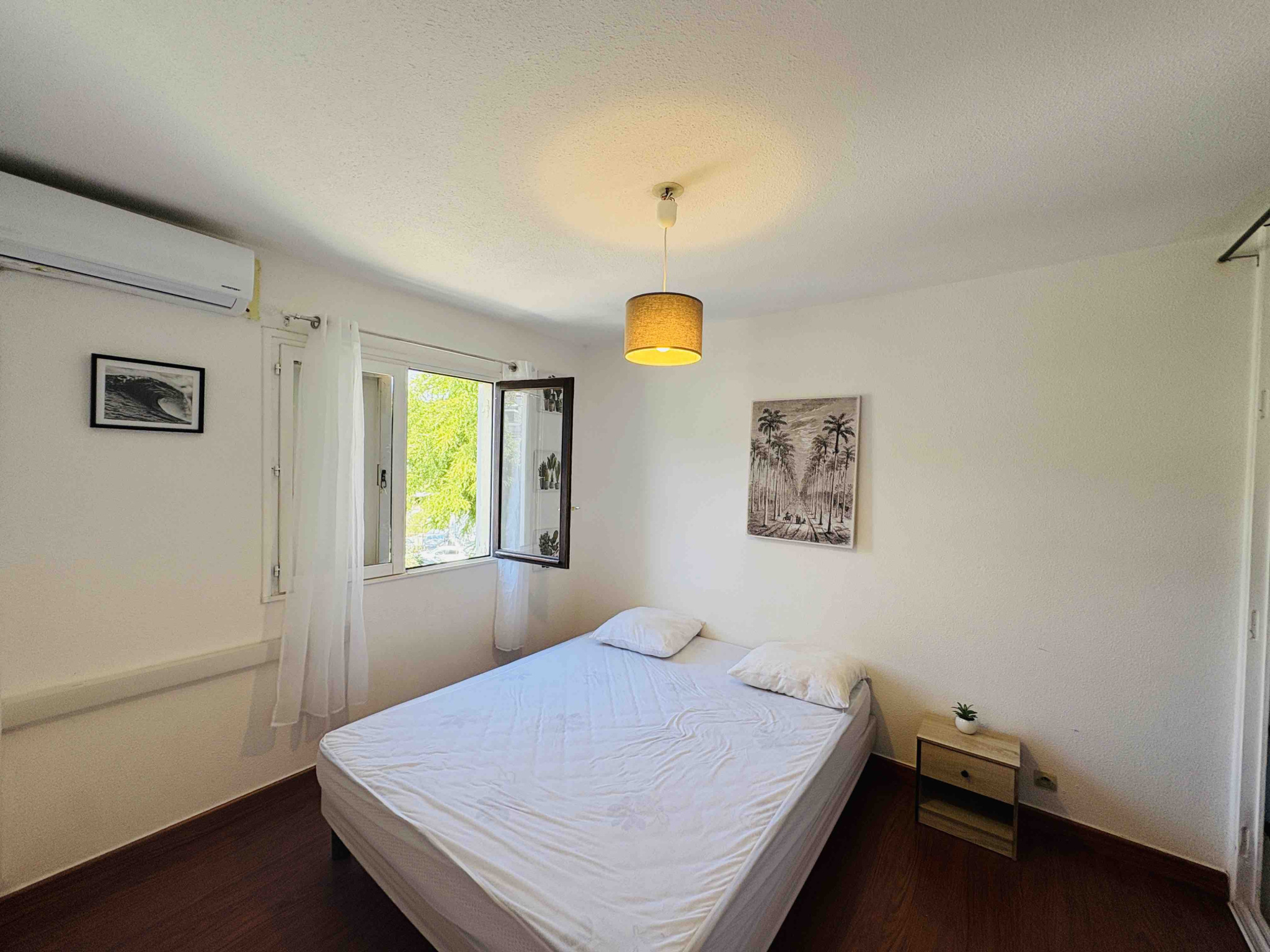 SAINT GILLES LES BAINS (CENTRE VILLE) - APPARTEMENT T3