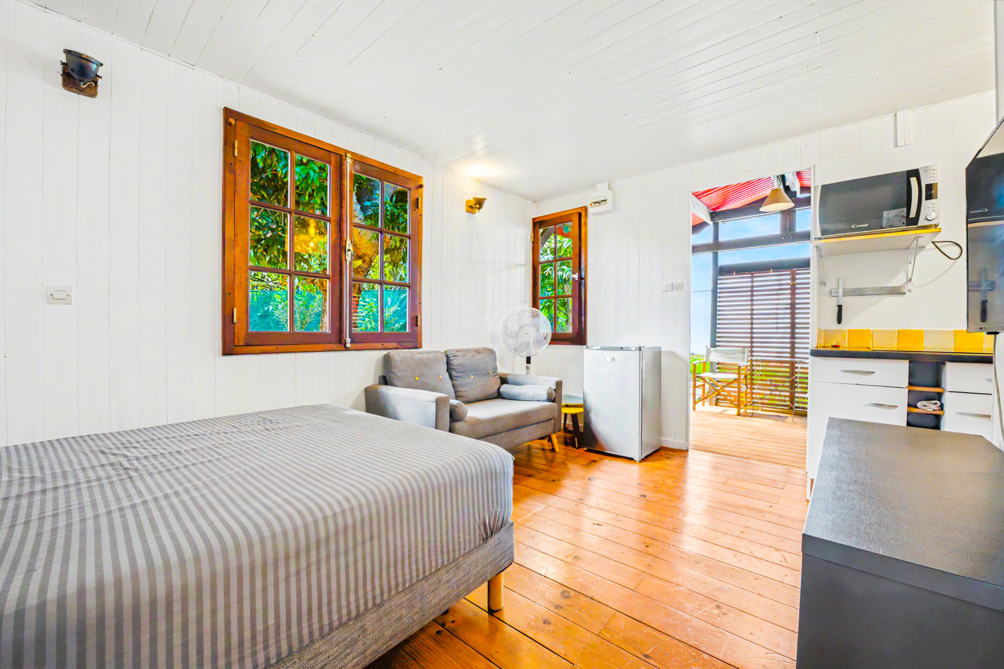 SAINT PAUL (QUARTIER FLEURIMONT) - ENSEMBLE T2 + STUDIO