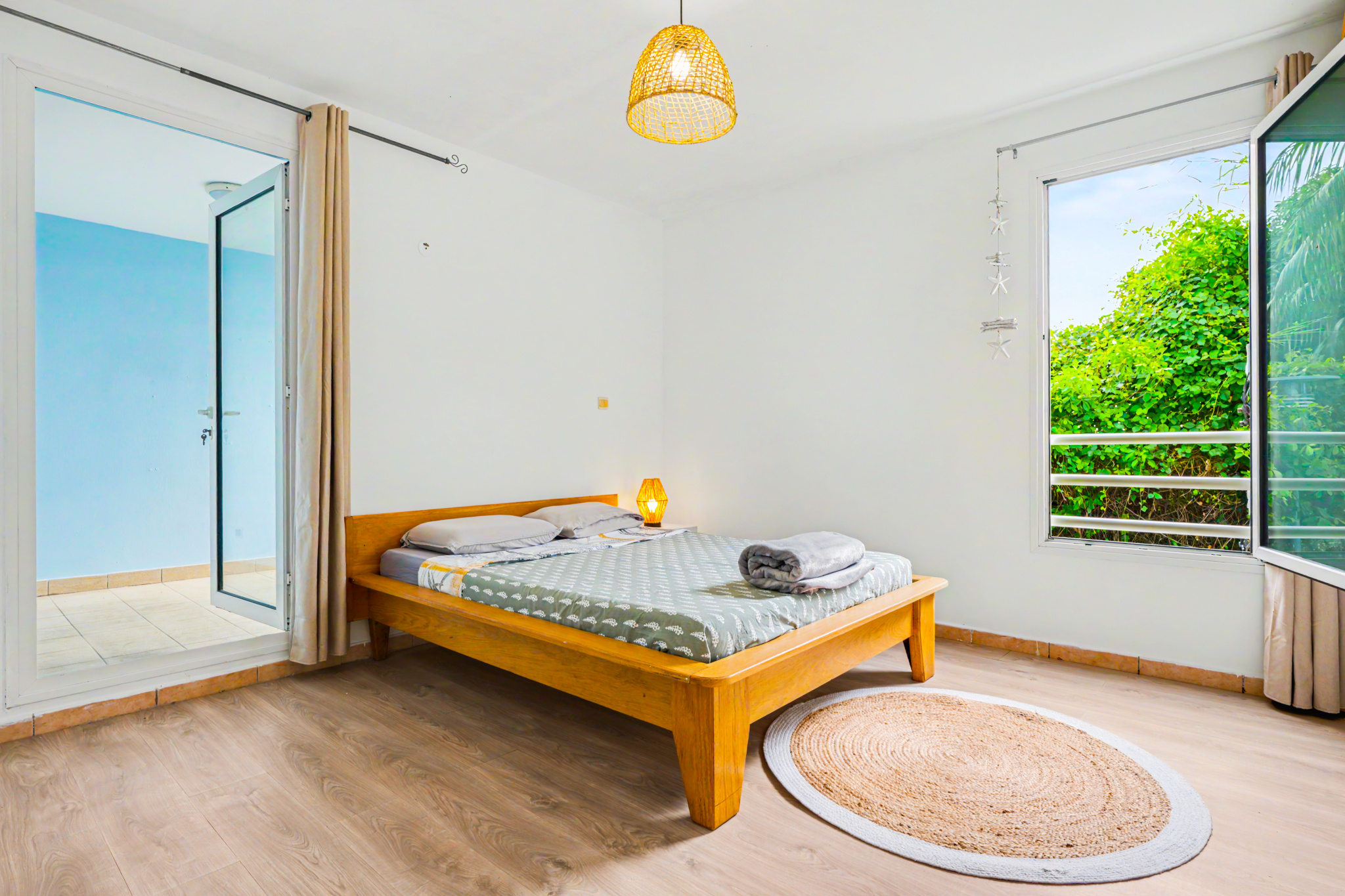 LA POSSESSION (LA REUNION) - APPARTEMENT T3 AVEC PISCINE QUARTIER RAVINE A MALHEUR