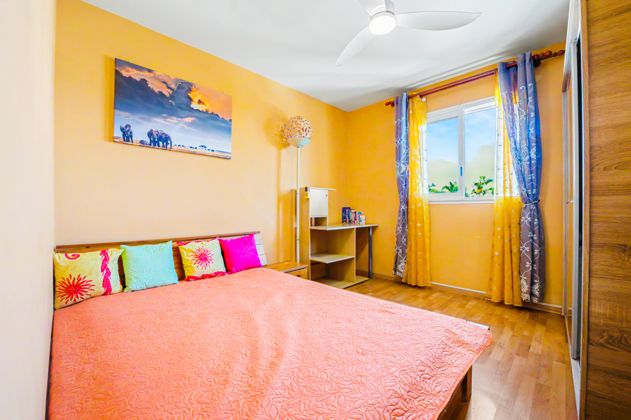 LA POSSESSION (LA REUNION) - MAISON T5 AVEC PISCINE ET GARAGE QUARTIER SAINT LAURENT