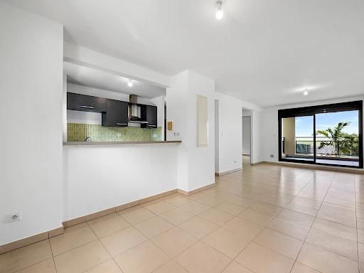 ST DENIS (BAS DE LA BRETAGNE) - APPARTEMENT LIBRE T3 - Résidence TEC TEC - BOX 2 Véhicules