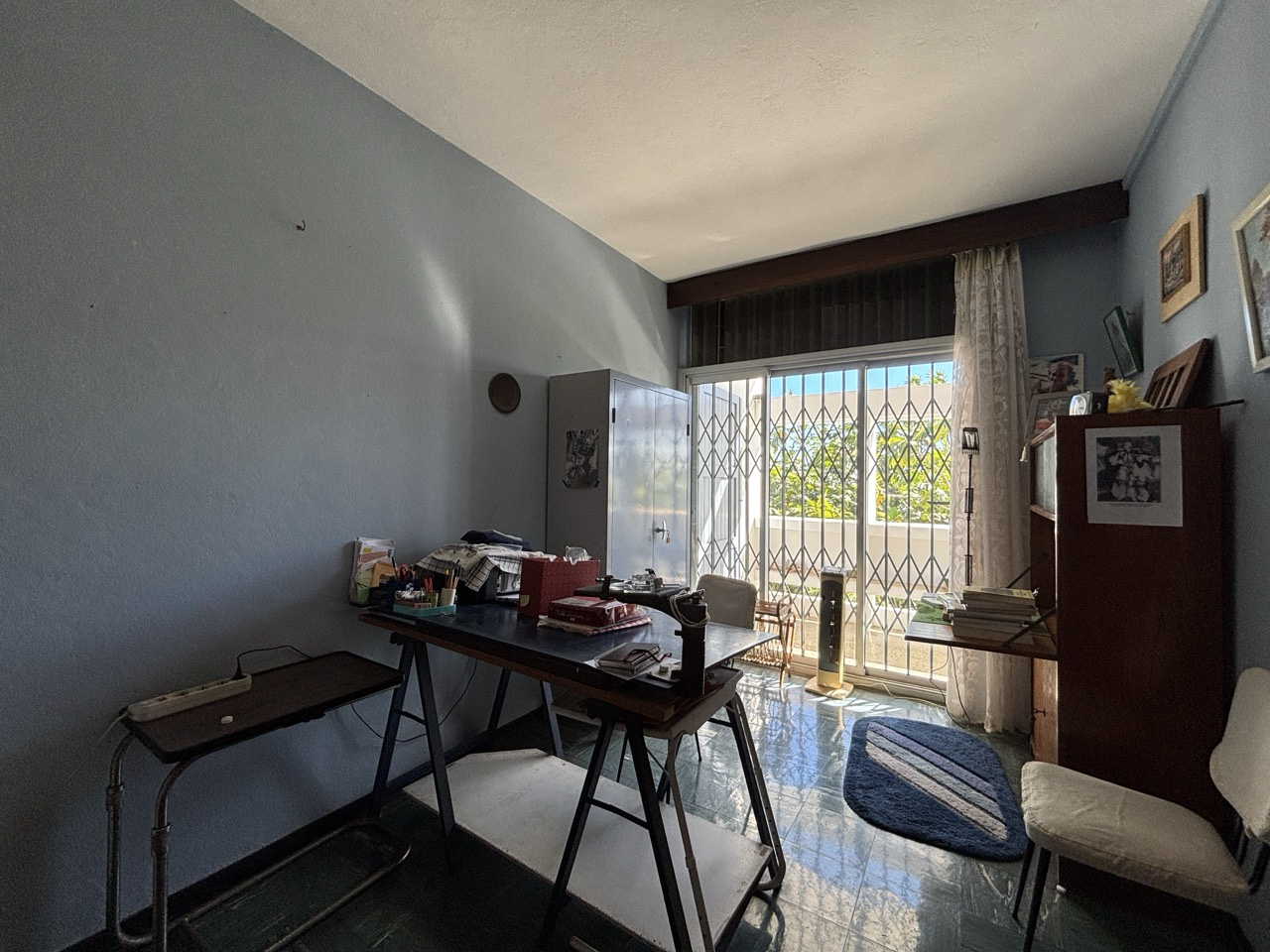 SAINT DENIS (REUNION) - MAISON T6 BAS DE MONTGAILLARD - TERRAIN 3 400m2