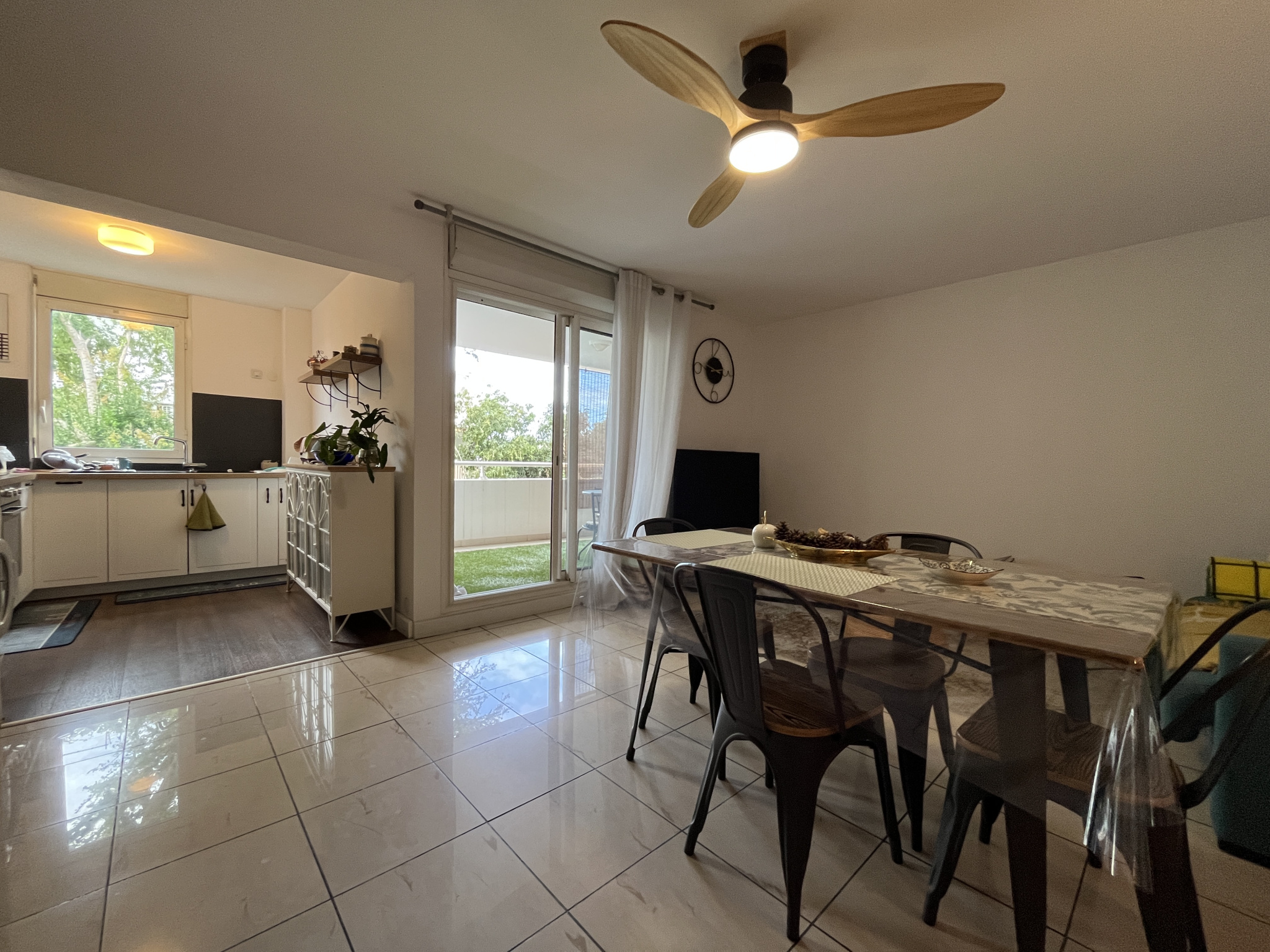 STE CLOTILDE - APPARTEMENT T2 LIBRE