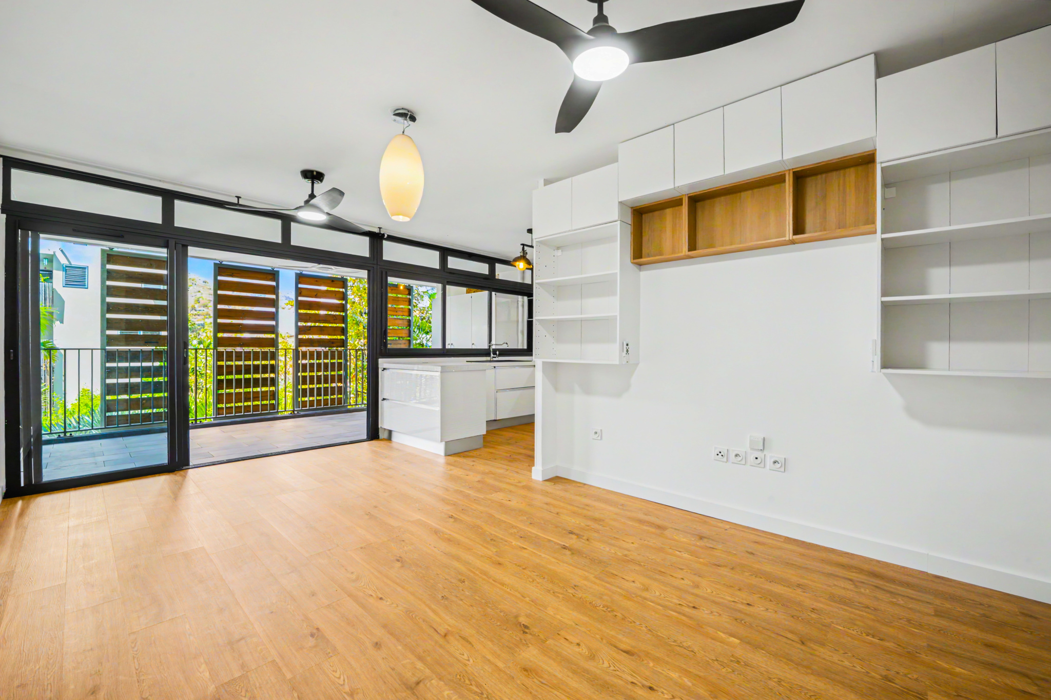 LA POSSESSION (COEUR DE VILLE) (REUNION) - APPARTEMENT T4  SECTEUR ECOQUARTIER - 1