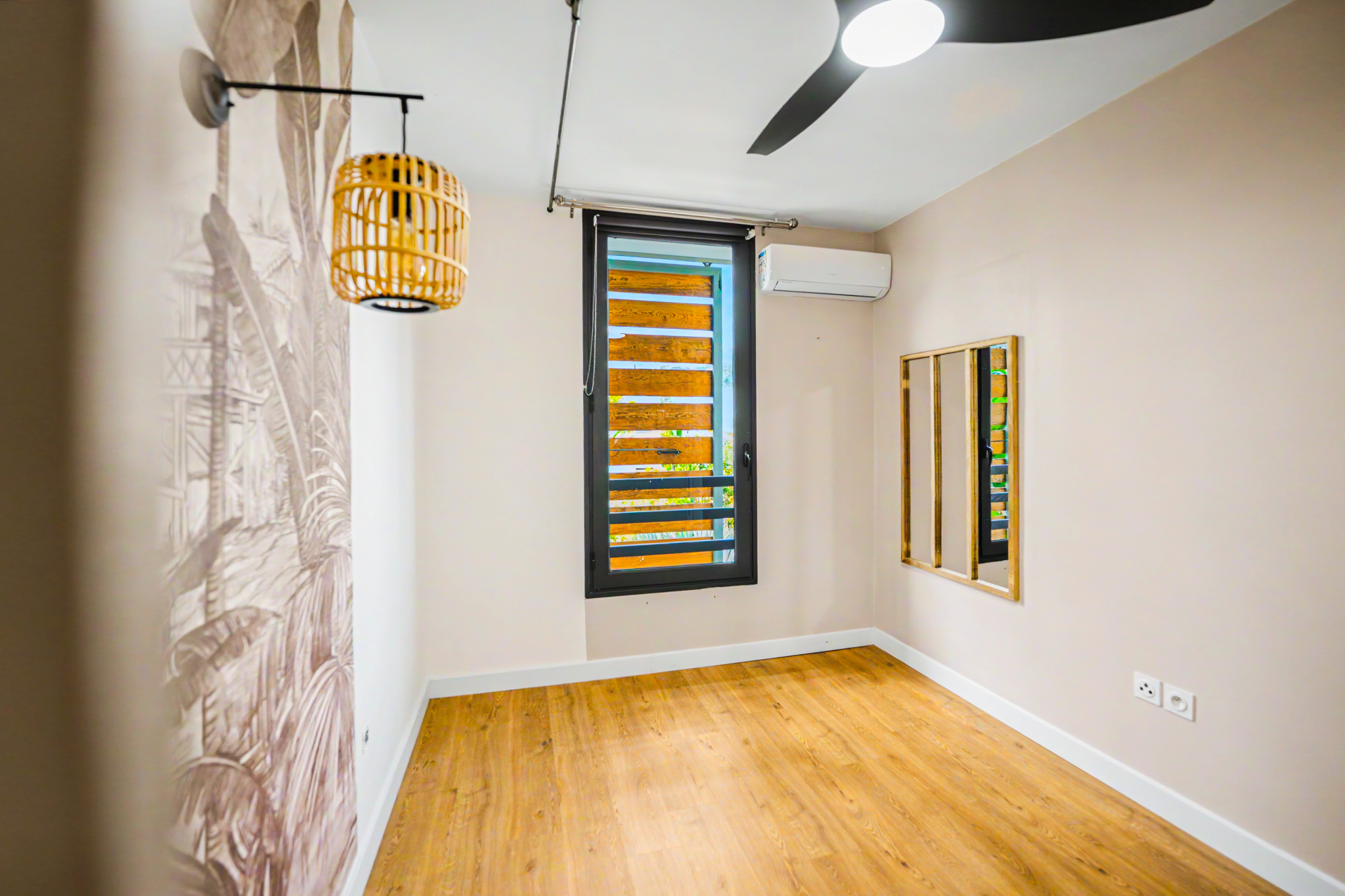 LA POSSESSION (COEUR DE VILLE) (REUNION) - APPARTEMENT T4  SECTEUR ECOQUARTIER