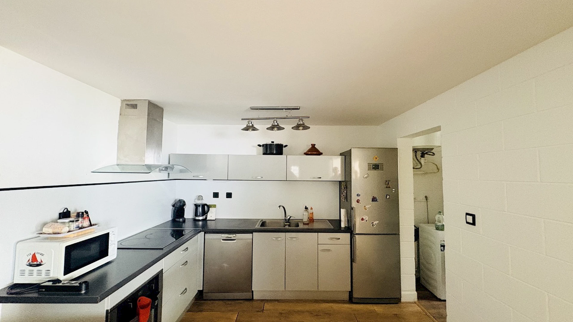 SAINT GILLES LES HAUTS (LA REUNION) - LOCATION MAISON T4 MEUBLEE