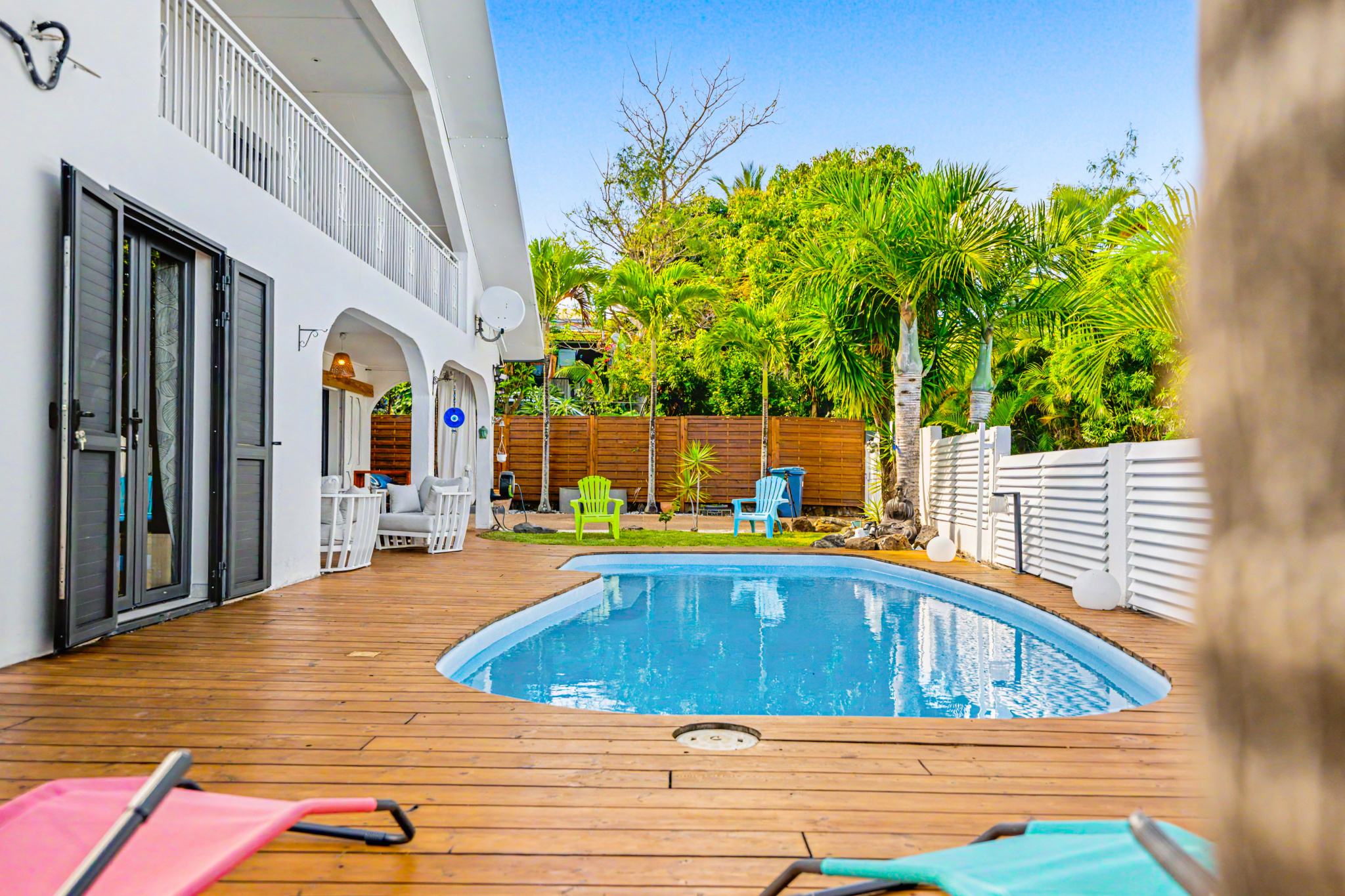 LA POSSESSION (ILE DE LA REUNION) - VILLA T7 AVEC PISCINE