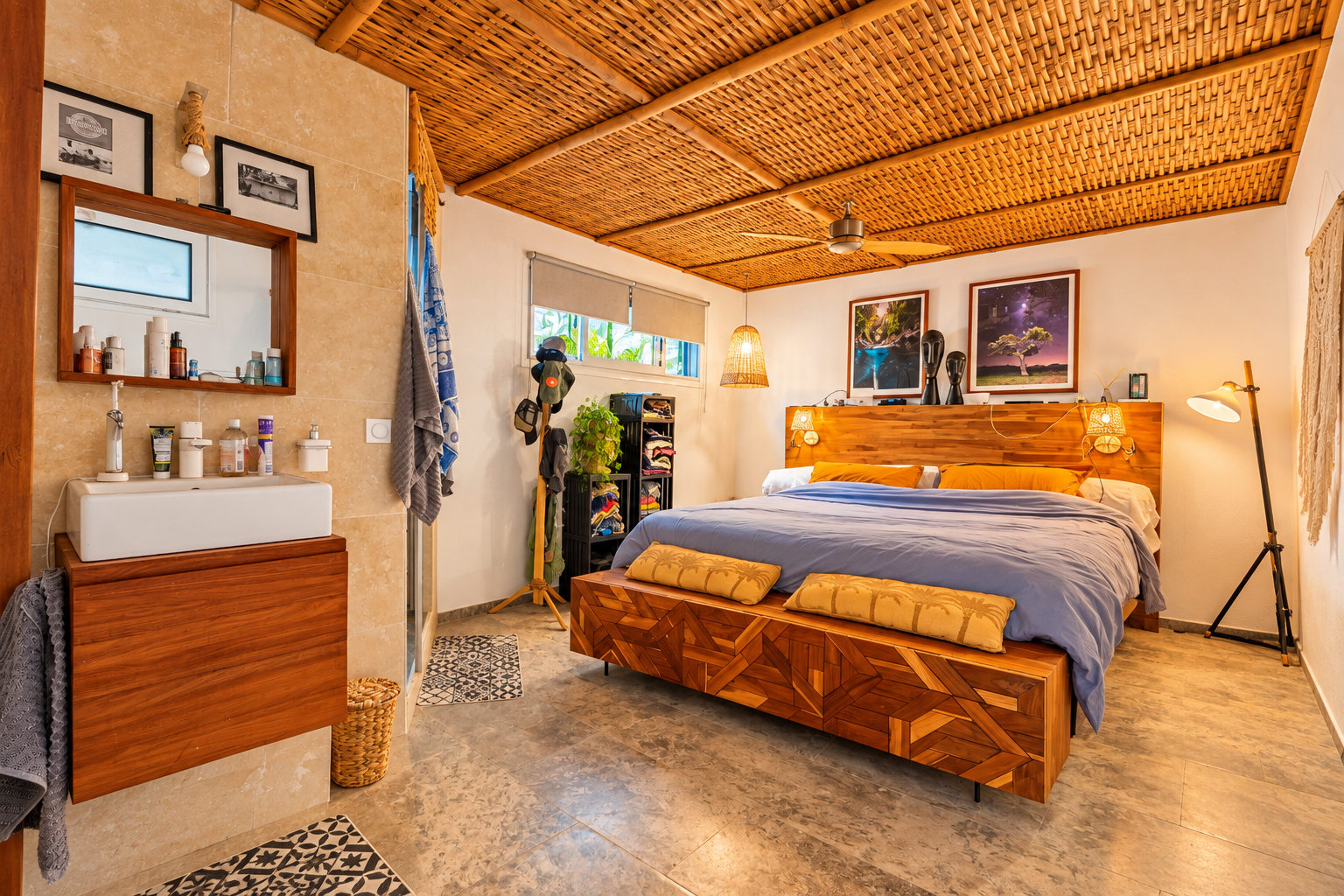 TROIS BASSINS (LA REUNION) - VILLA DE CHARME T4 AVEC PISCINE + DEPENDANCE