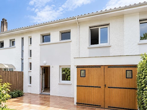 PESSAC - MAISON F4 90m2 habitables - garage - jardin
